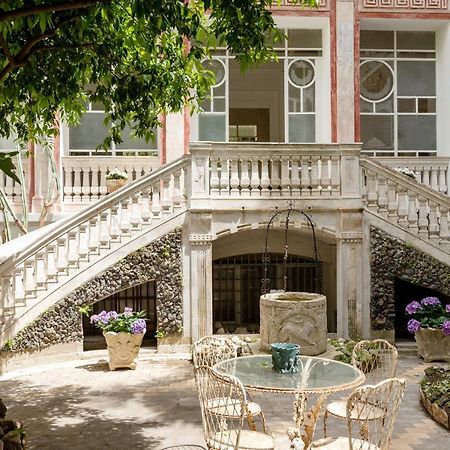 Отель Artemisia Domus - Giardino Неаполь Экстерьер фото