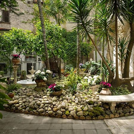 Отель Artemisia Domus - Giardino Неаполь Экстерьер фото