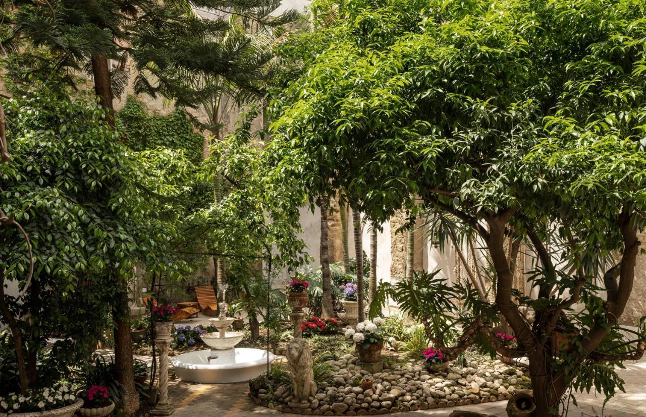 Отель Artemisia Domus - Giardino Неаполь Экстерьер фото